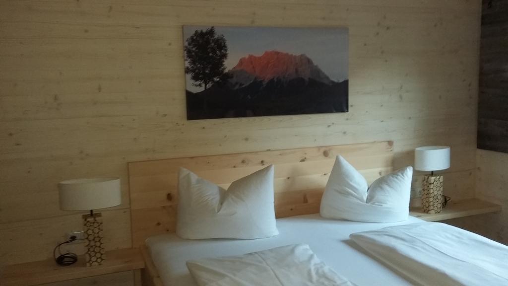 Appartements Alpenland Lermoos Habitación foto