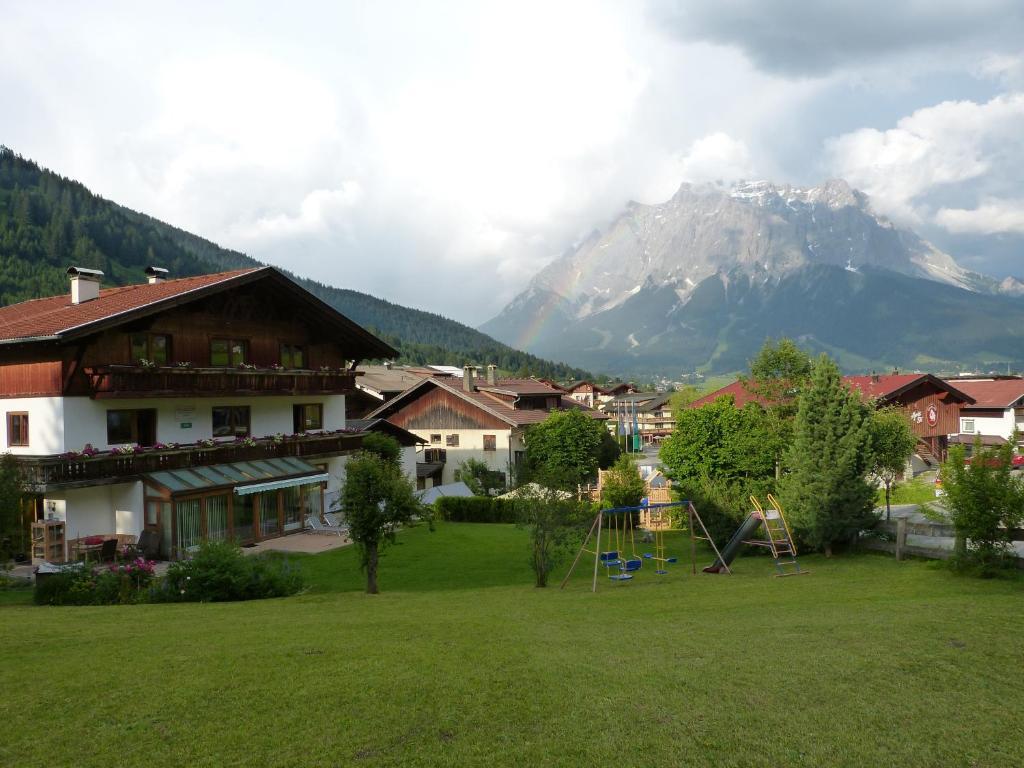 Appartements Alpenland Lermoos Exterior foto