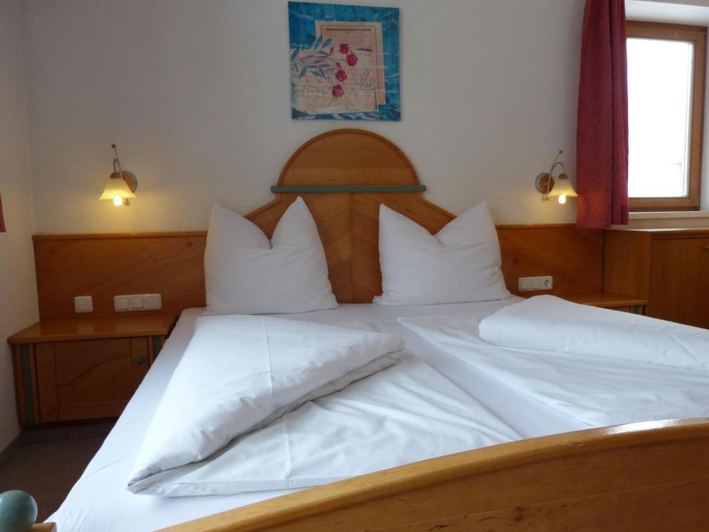 Appartements Alpenland Lermoos Habitación foto